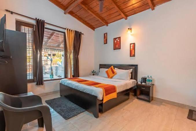 Standard Luxury Room